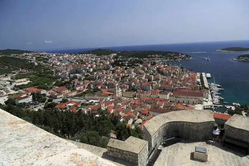 Hvar e le isole Pakleni viste dalla fortezza
